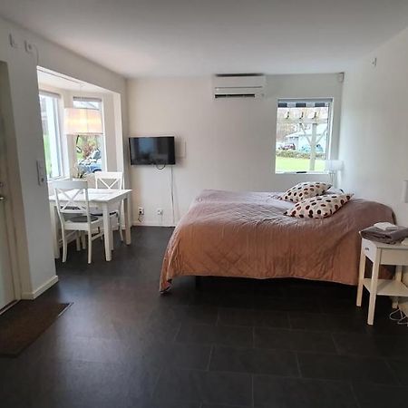 Soederasens Golf Lodge Risekatslosa Esterno foto